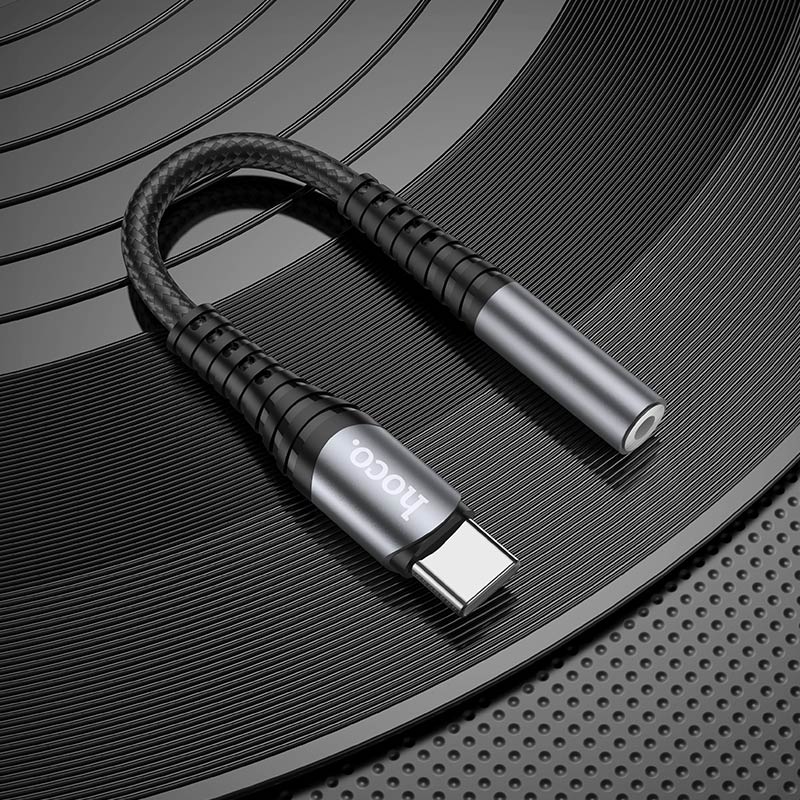 Hoco Type-C to 3.5mm Audio Converter. Compatible with Xiaomi, OnePlus, iPad Pro/Air, Samsung, Premium Build for Tangle-Free Durability. LS33